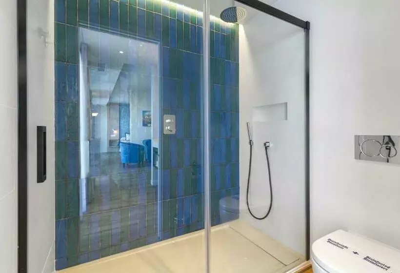 Standard-huone King-vuode, Alay - Adults Only Recommended