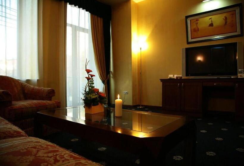 스탠다드 발코니 룸, Ararat