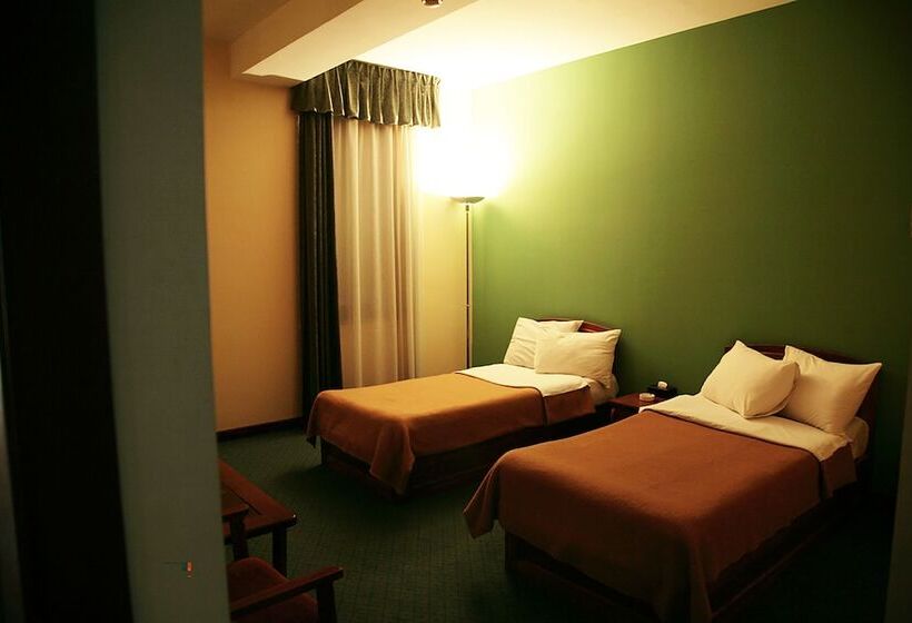 디럭스 룸, Ararat