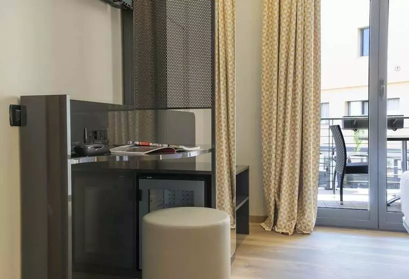 اتاق استاندارد با تراس, B&b Hotel Roma Tuscolana San Giovanni