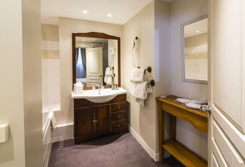 اتاق سوپریور, De L Horloge