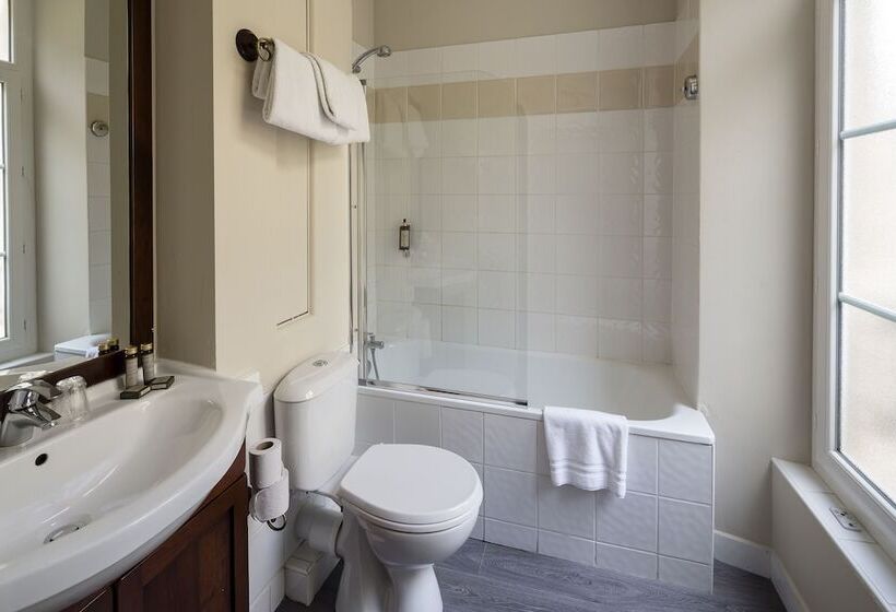 اتاق استاندارد, De L Horloge