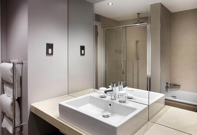 スタンダードルーム, Doubletree By Hilton Glasgow Central