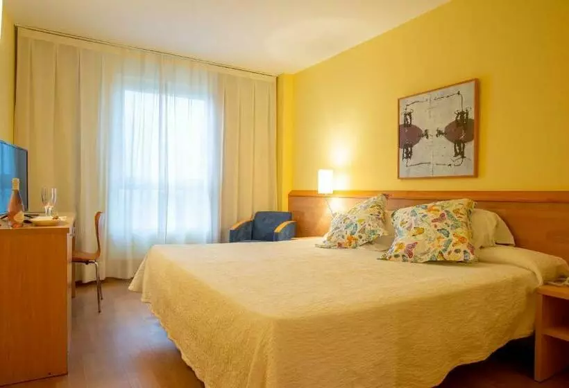 اتاق لوکس با چشم‌انداز دریا, Flag Hotel Valencia