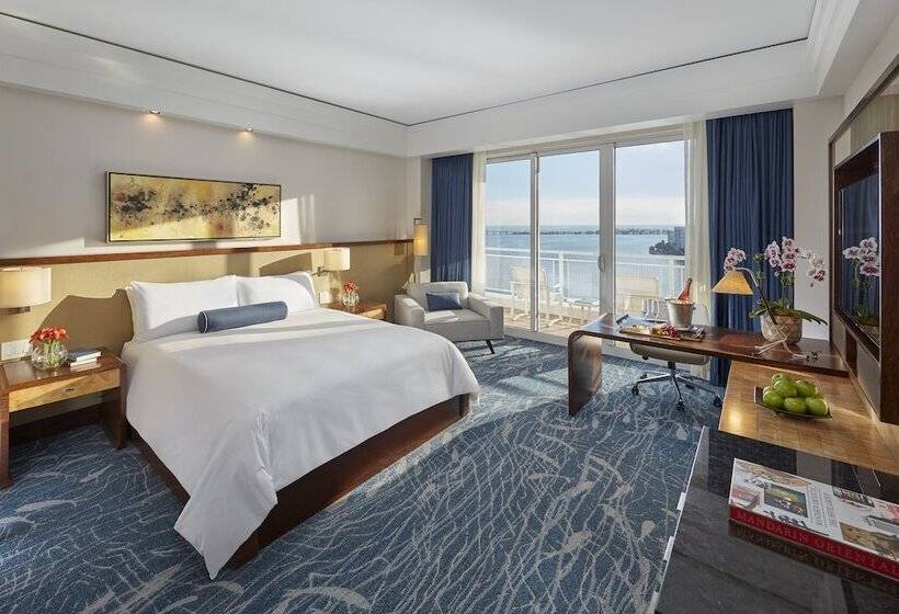 غرفة ديلوكس ذات إطلالة, Mandarin Oriental Miami