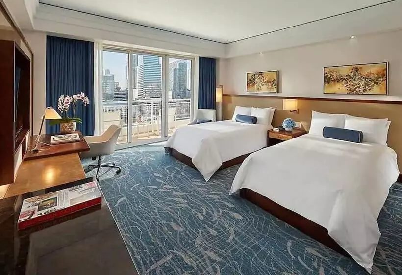 اتاق لوکس با چشم‌انداز, Mandarin Oriental Miami