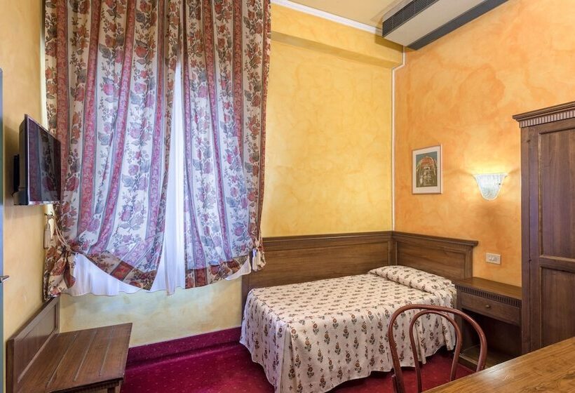 חדר סטנדרט יחיד, Minerva Palace