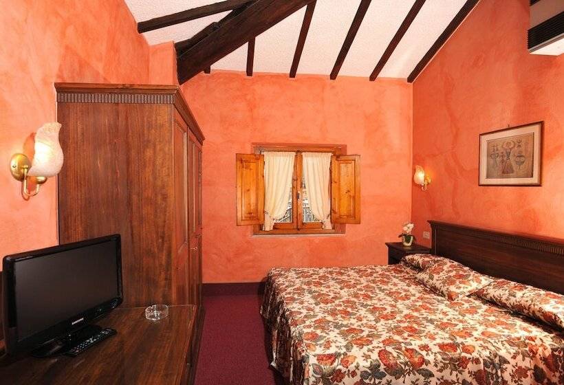 חדר סופריור, Minerva Palace