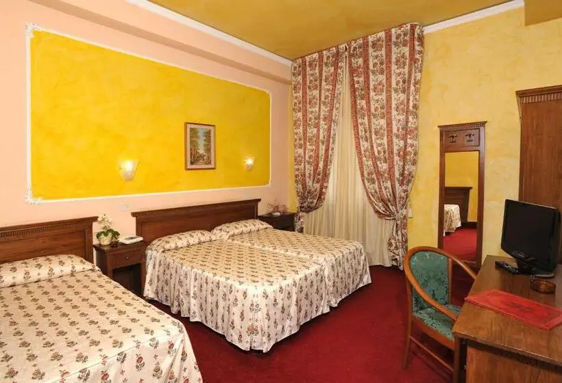 スタンダード４人部屋, Minerva Palace