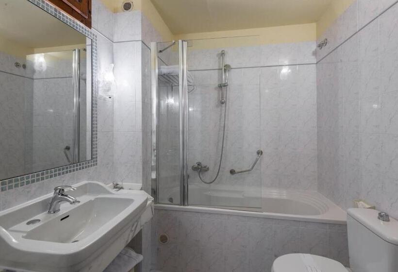 חדר סטנדרט, Minerva Palace