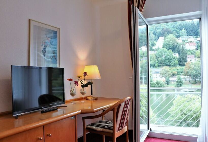 Номер Стандарт, Neckarlux