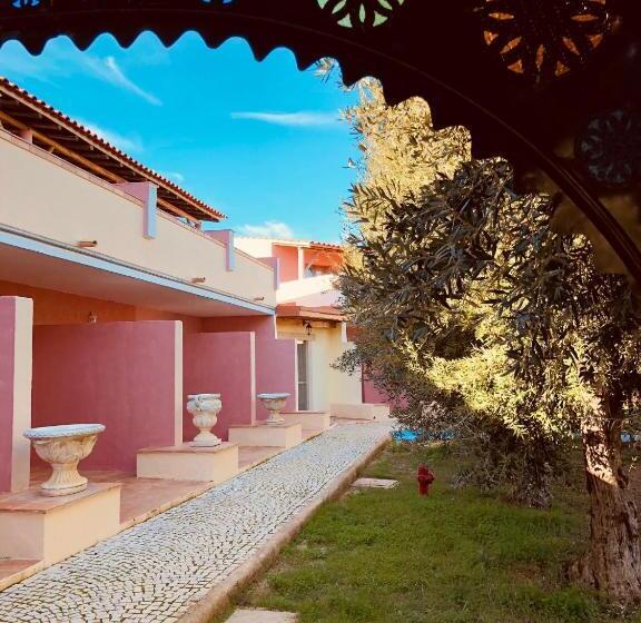 Classic room with balcony, De Charme Capela Das Artes
