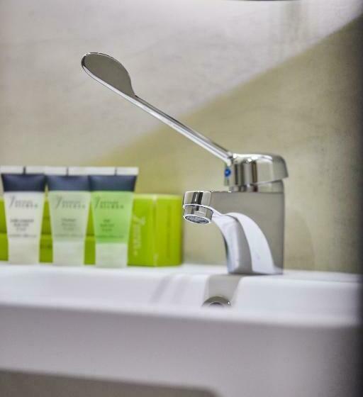 带城市景观的标准间, Silken Coliseum