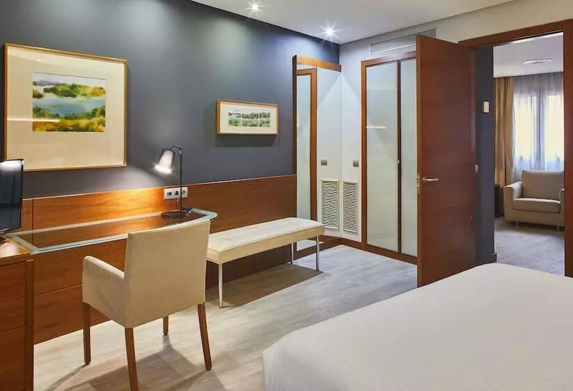 Junior Suite, Silken Coliseum