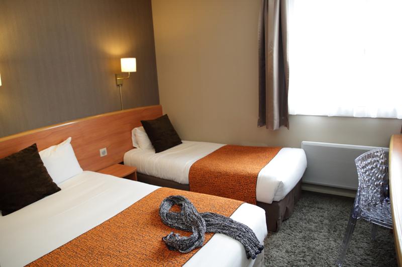 Номер Стандарт Трехместный, The Originals City, Hôtel La Terrasse, Tours Nord