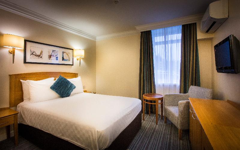 스탠다드 룸, Thistle London Heathrow Terminal 5