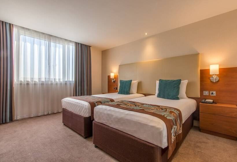 Номер Стандарт, Thistle London Hyde Park Kensington Gardens