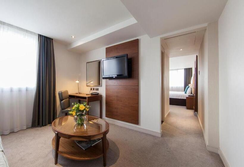 가든 전망 주니어 스위트, Thistle London Hyde Park Kensington Gardens