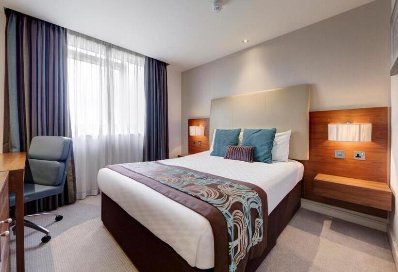 디럭스 룸 가든 전망, Thistle London Hyde Park Kensington Gardens