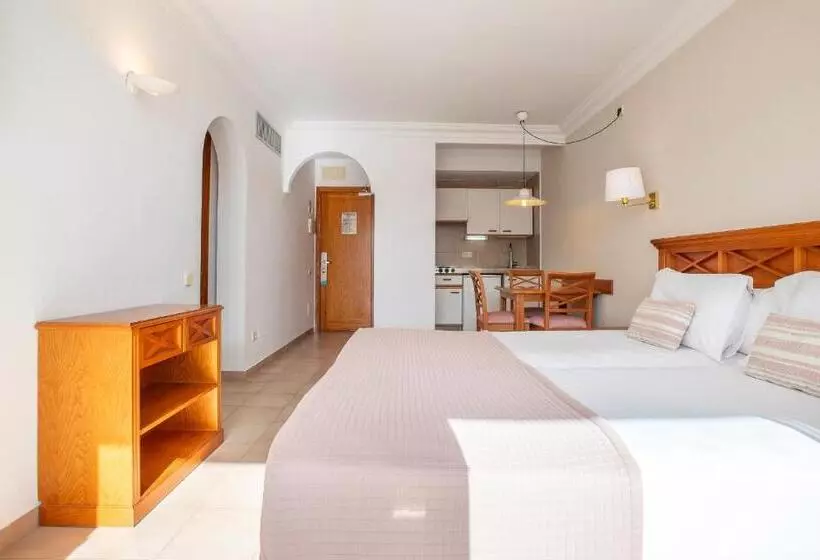 استودیوی استاندارد, Inturotel Cala Azul
