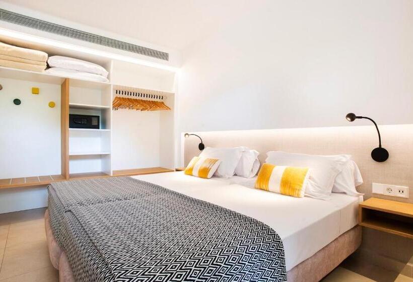 آپارتمان سوپریور 1 خوابه با چشم‌انداز دریا, Inturotel Cala Azul