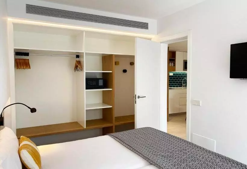 آپارتمان سوپریور 1 خوابه با چشم‌انداز دریا, Inturotel Cala Azul
