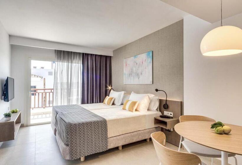 استودیوی سوپریور, Inturotel Cala Azul