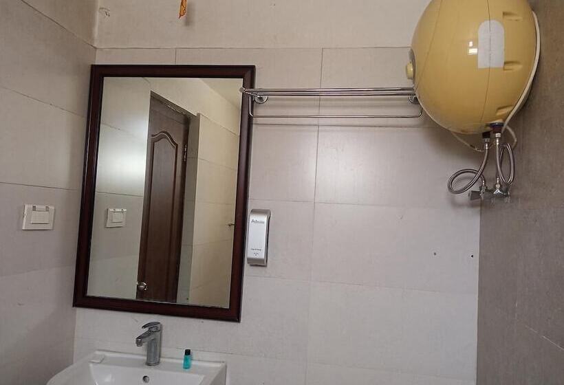 Chambre Deluxe, Shreehari Grand