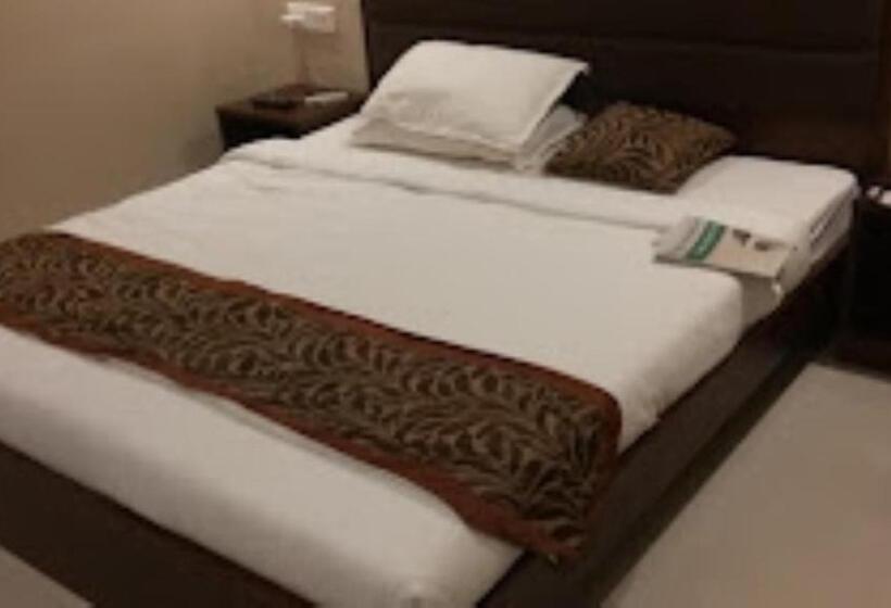 Chambre Deluxe, Shreehari Grand