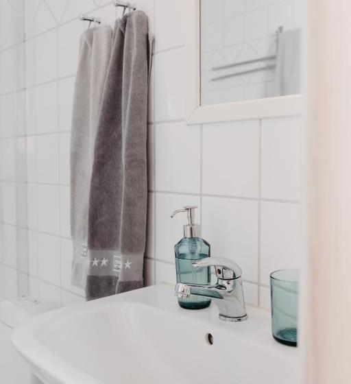 اتاق استاندارد با چشمانداز دریا, Sköllengården