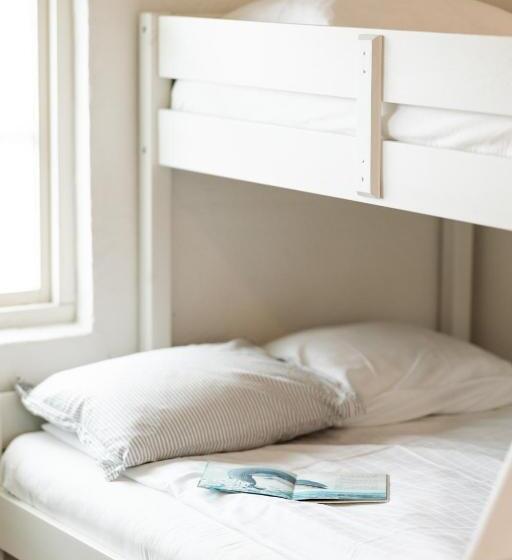 اتاق خانوادگی, Sköllengården