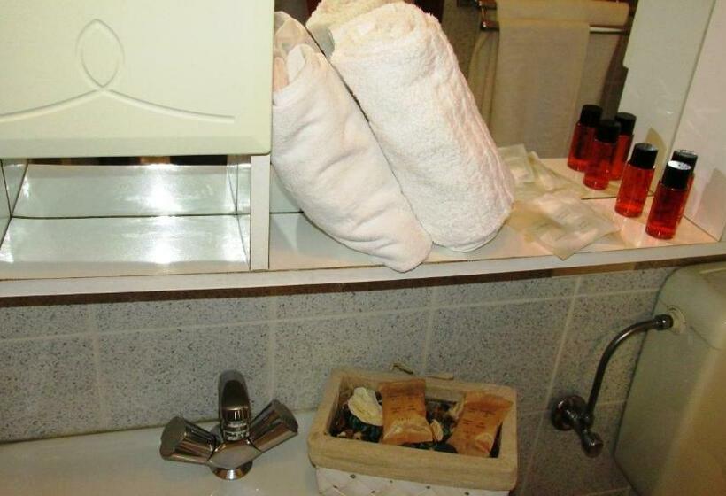 スタンダードルーム, Le Colline Del Garda