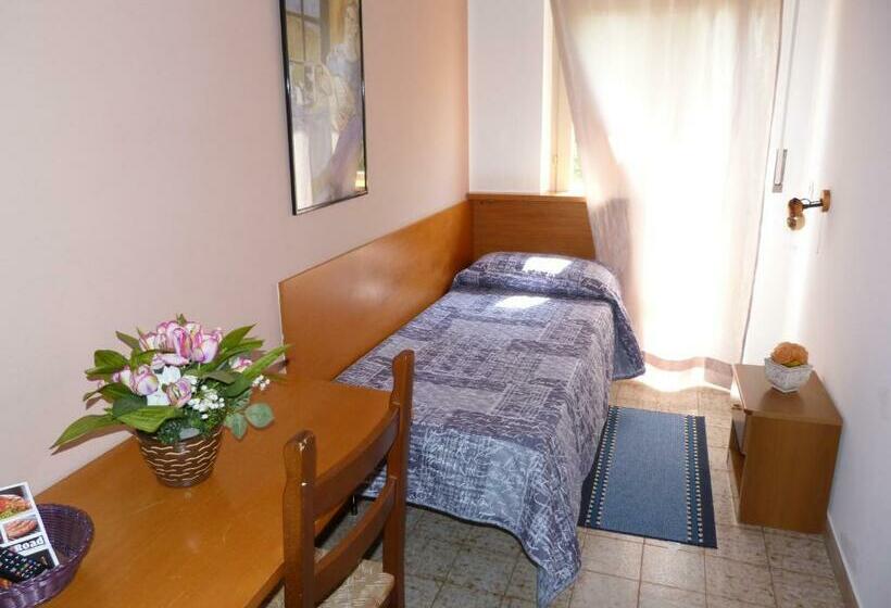 スタンダードシングルルーム, Le Colline Del Garda