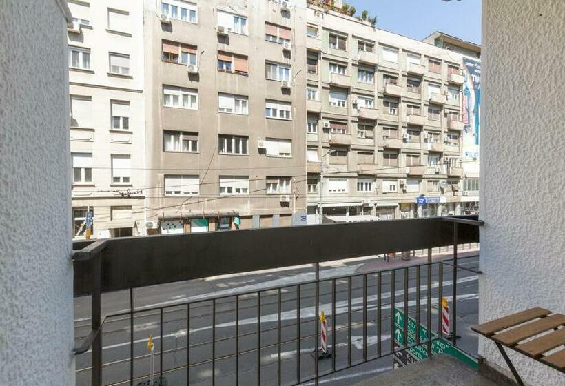 اتاق استاندارد با تخت بزرگ, Premium Crown Suites