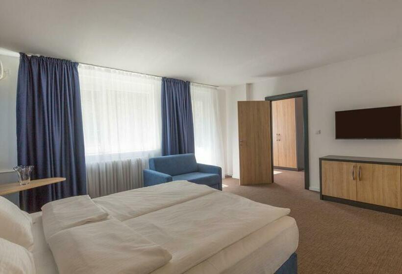 سوئیت 2 خوابه, Premium Crown Suites