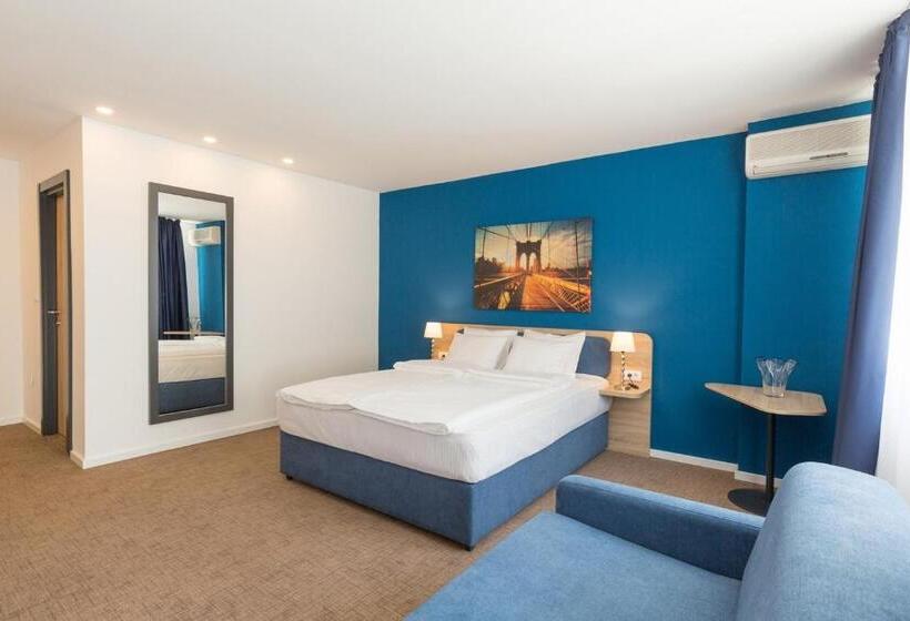 سوئیت 2 خوابه, Premium Crown Suites