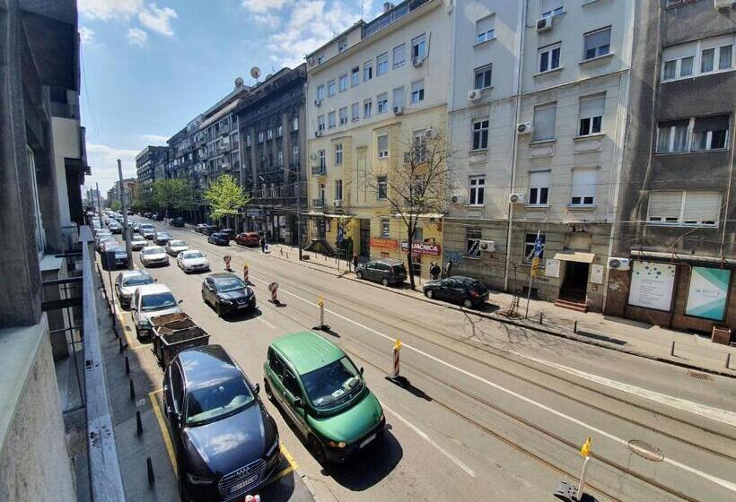 اتاق استاندارد با تخت بزرگ, Premium Crown Suites