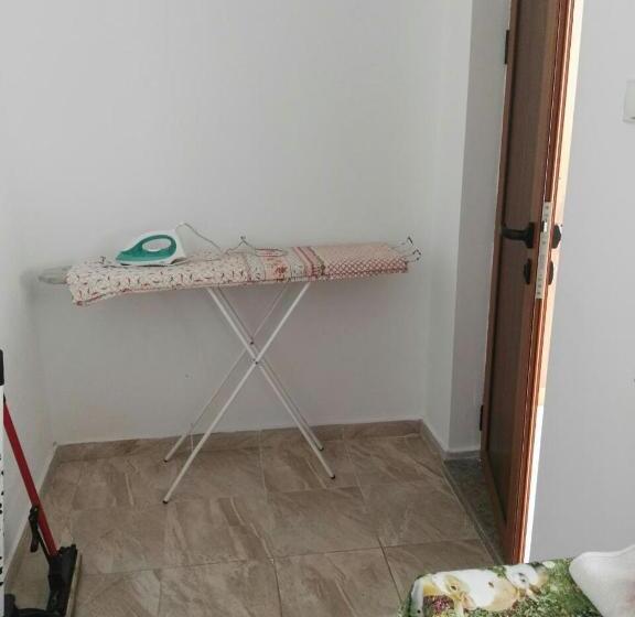 اتاق استاندارد, Guest House Ofilovi