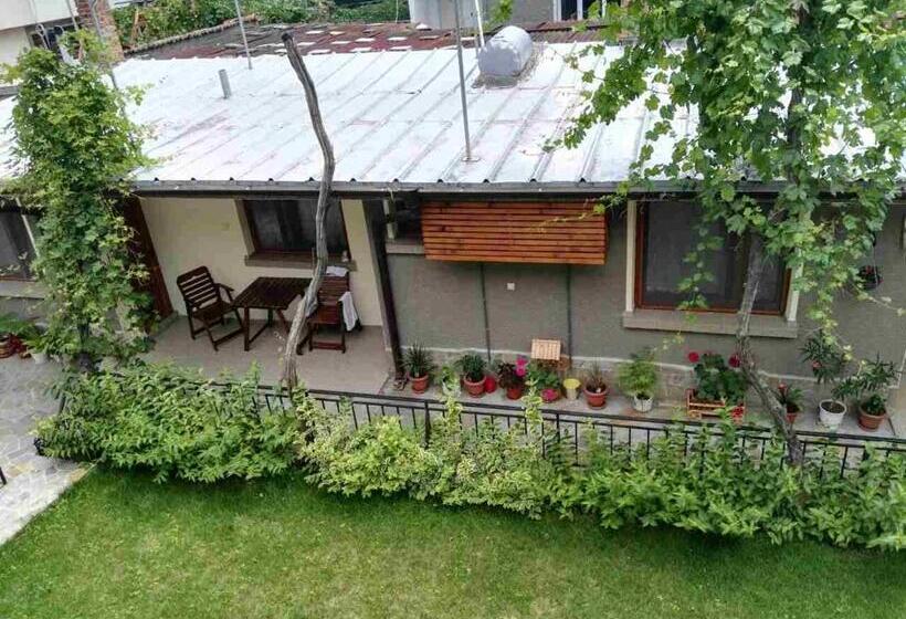 חדר סטנדרט, Guest House Ofilovi