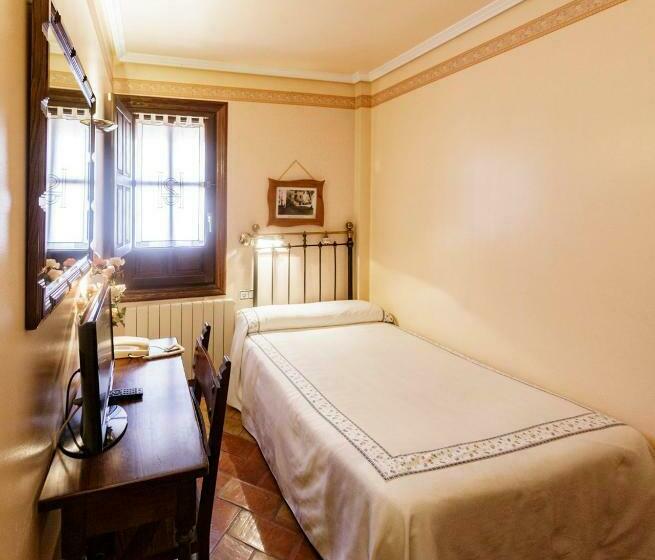 Номер Стандарт Индивидуальный, Hospederia Sagasta