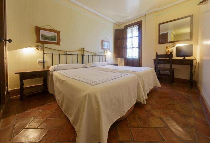 Номер Стандарт с Террасой, Hospederia Sagasta