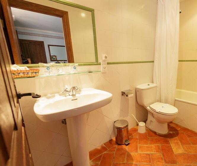 Семейный Номер, Hospederia Sagasta