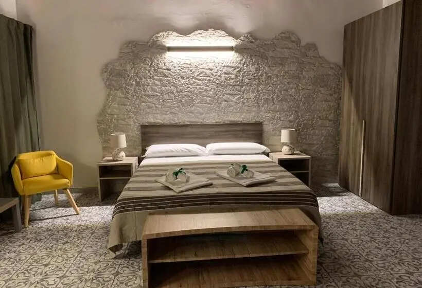 اتاق سوپریور با تخت بزرگ, Villa Anna Guesthouse