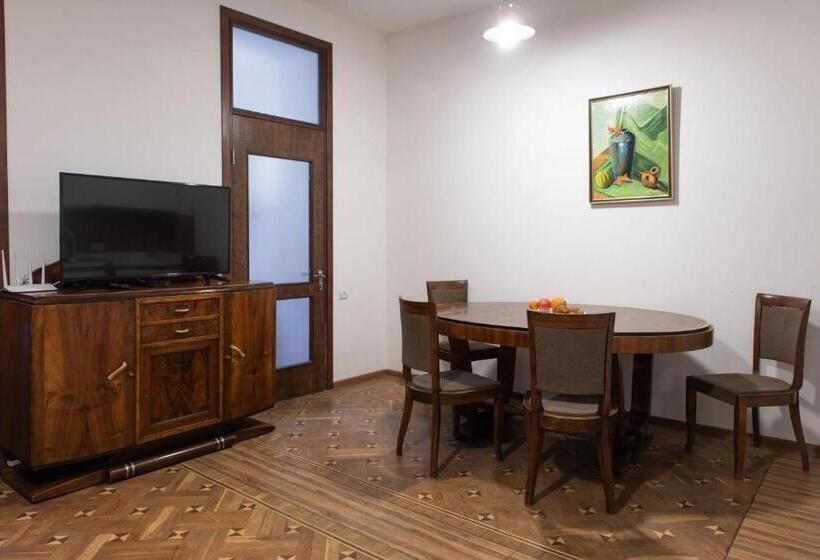 침실 3개 아파트, Skyline Hotel Yerevan