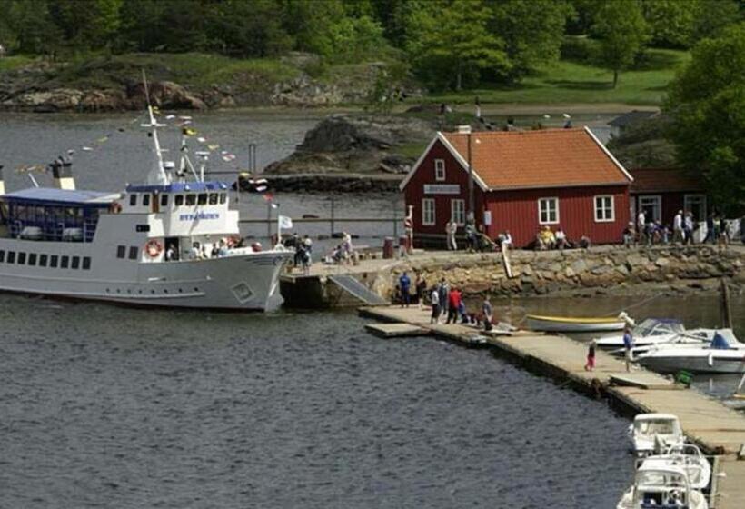 חדר אקונומי לשלושה, Gustafsbergs Badhotell & Vandrarhem