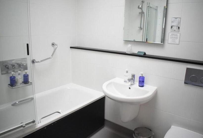 海景标准间带阳台, Knoll House