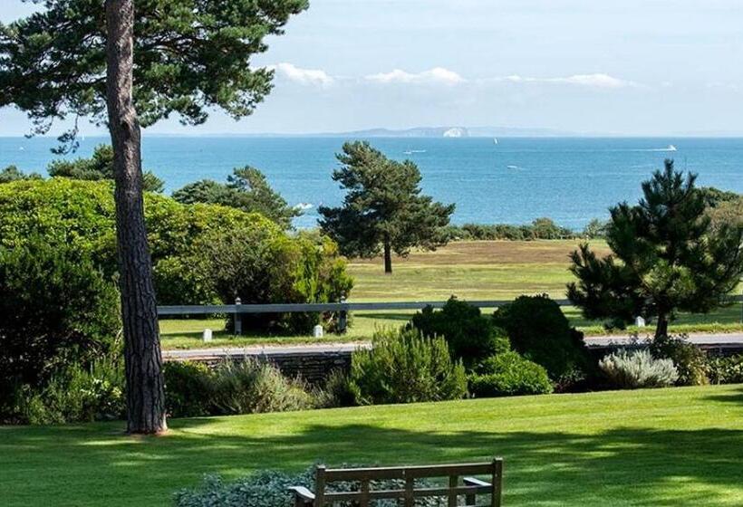 带阳台套房, Knoll House