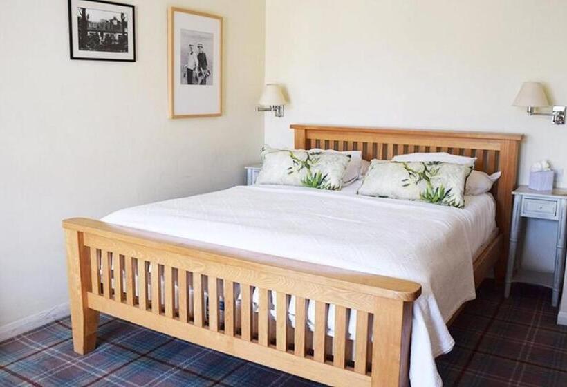 带2个卧室的套房, Knoll House