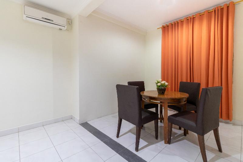 חדר משפחתי דלוקס, Flagship 2688 Guntur