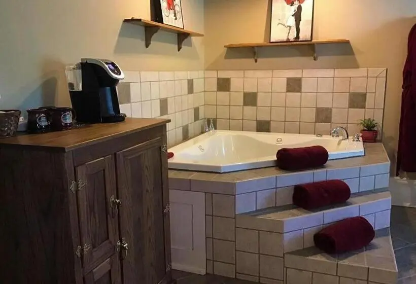 スタンダードルーム, Plain & Fancy Bed & Breakfast
